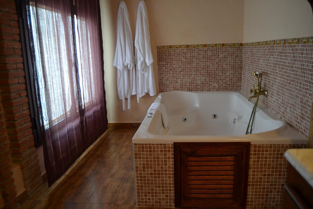 Hotel Rural El Mano Castril Exterior foto
